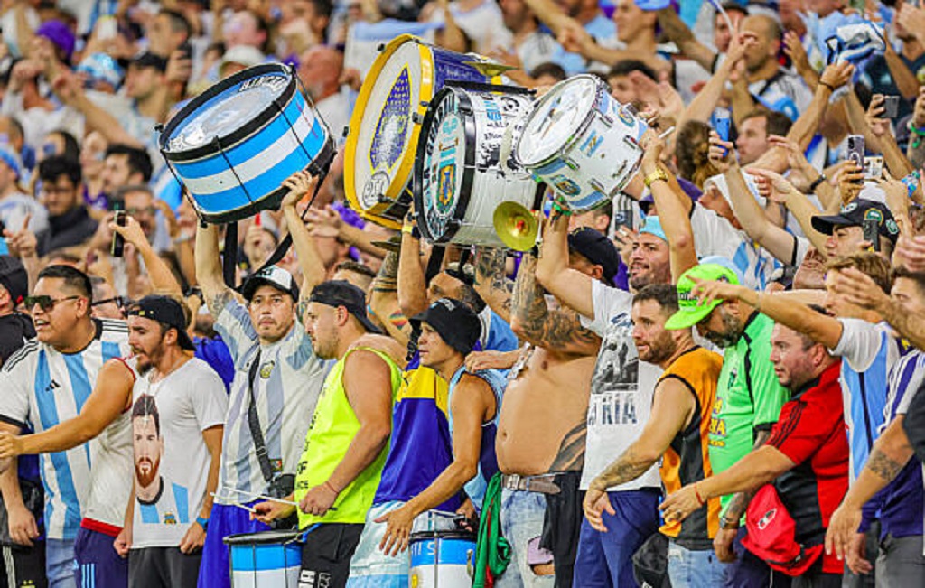 Foci-vb: kapusok riposztja a döntő előtt – Lloris szerint nemcsak Messi lesz a pályán, Martínez úgy véli, övék a világ legjobbja